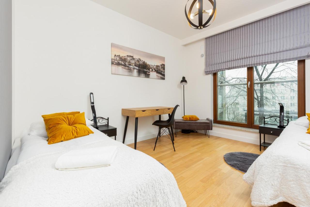 Park Arkadia Apartment With Parking Mokotow By Noclegi Renters Warsawa Bagian luar foto